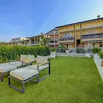Апартаменты My Peschiera Holiday Q1 Кастельнуово-дель-Гарда