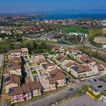 شقة My Peschiera Holiday Q1 *